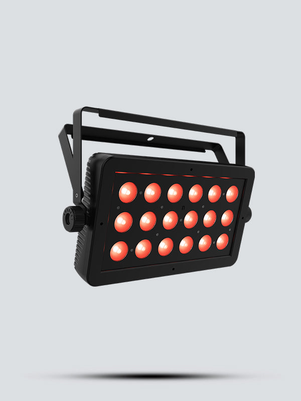 SlimPAR Q12 ILS - product view 2