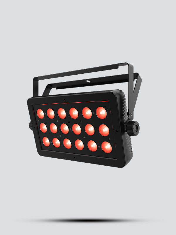 SlimPAR Q12 ILS alternate product view