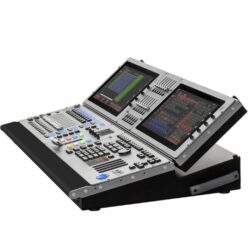 M6 Console in fligtcase 64 universes